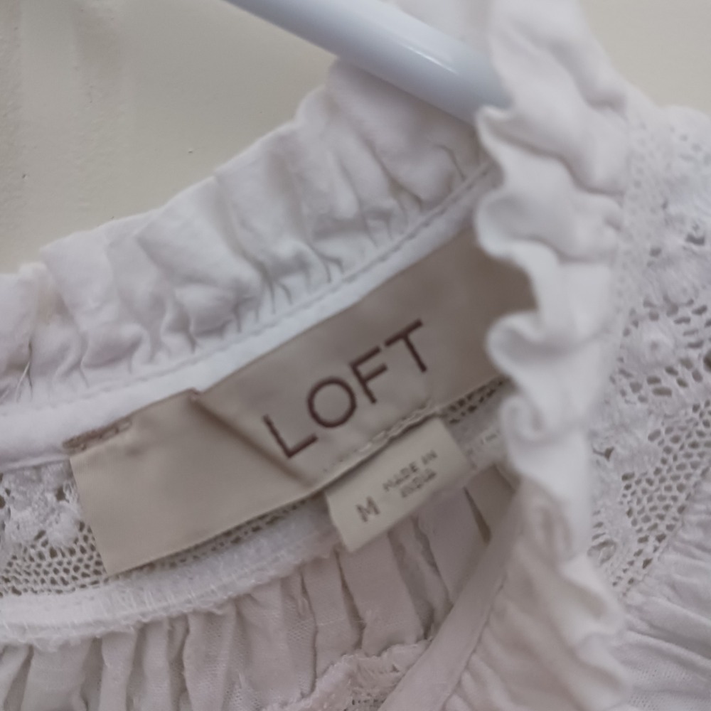 LOFT Smocked Lace Yoke White Blouse Top Size Medium - Picture 3 of 5